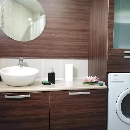 빌라 Beautiful 3 Bedroom Garden In Kundu-antalya *